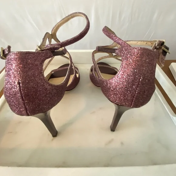 JimmyChoo /ピンクゴールド/36サイズ Jimmy Choo Coral/G/Sk pink, gold frame with pink flash